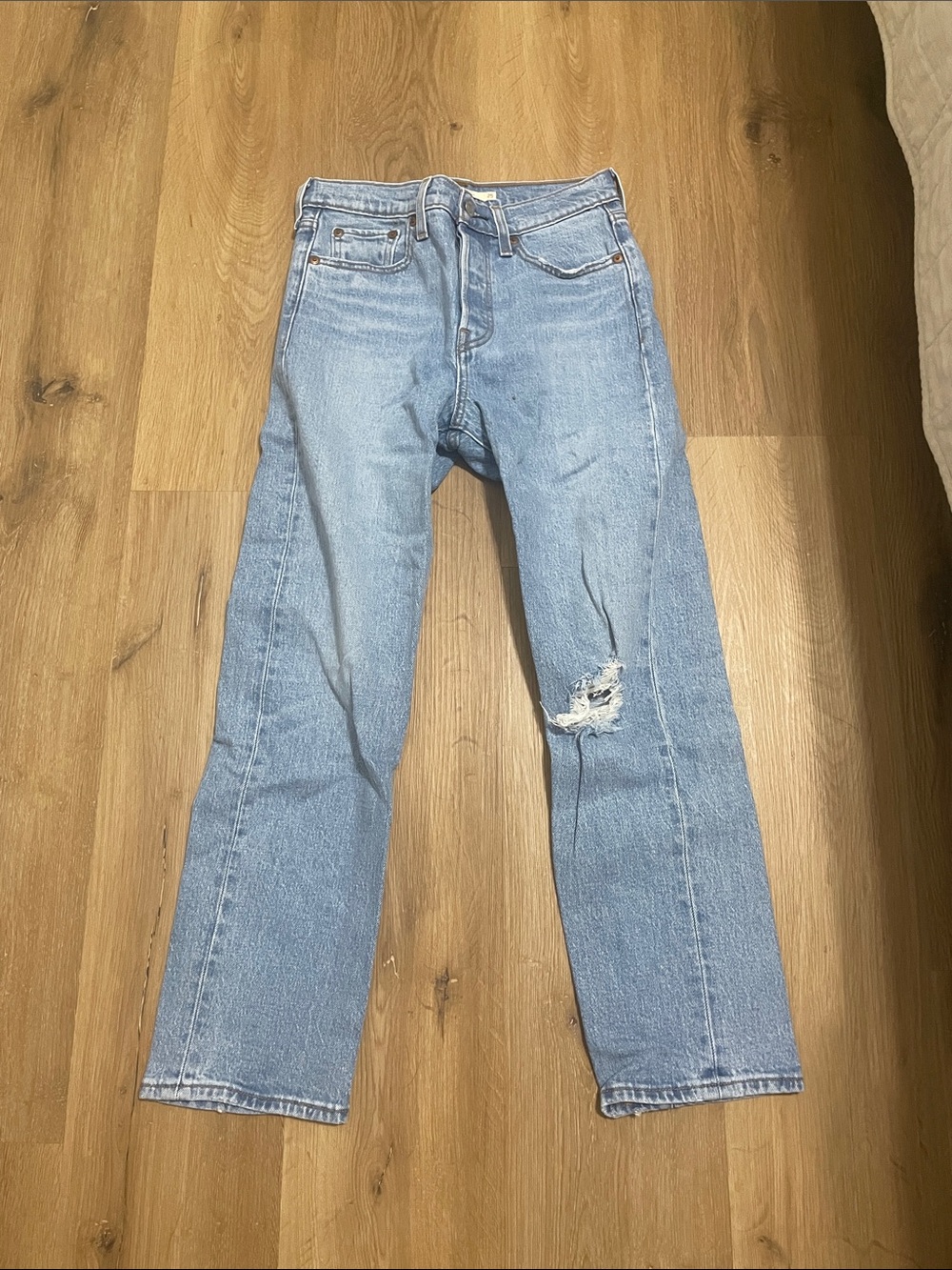 Levi's Premium Wedgie Light Blue Women's Straight-Leg Jeans